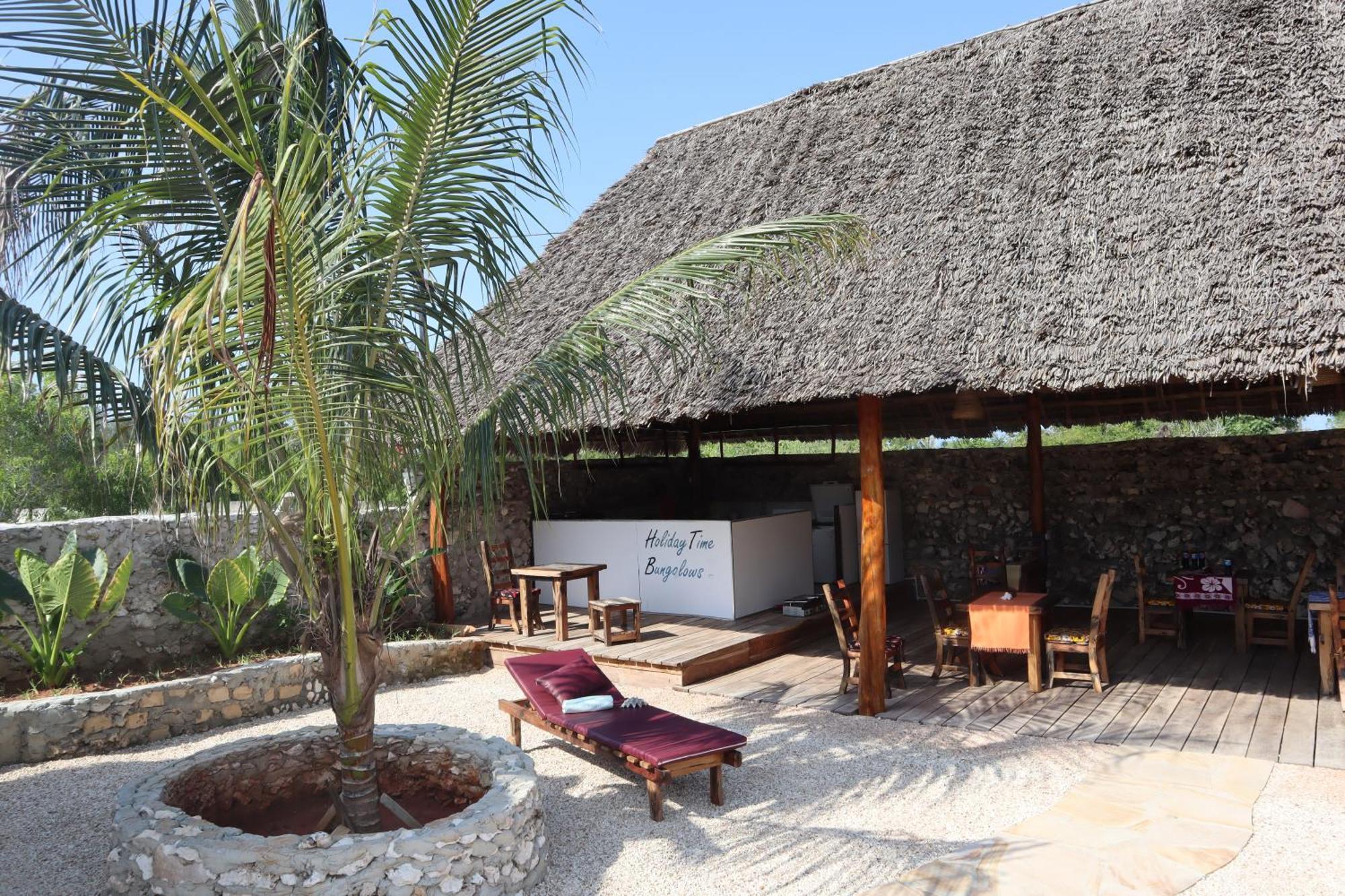 Holiday Time Bungalows Zanzibar Matemwe  Extérieur photo